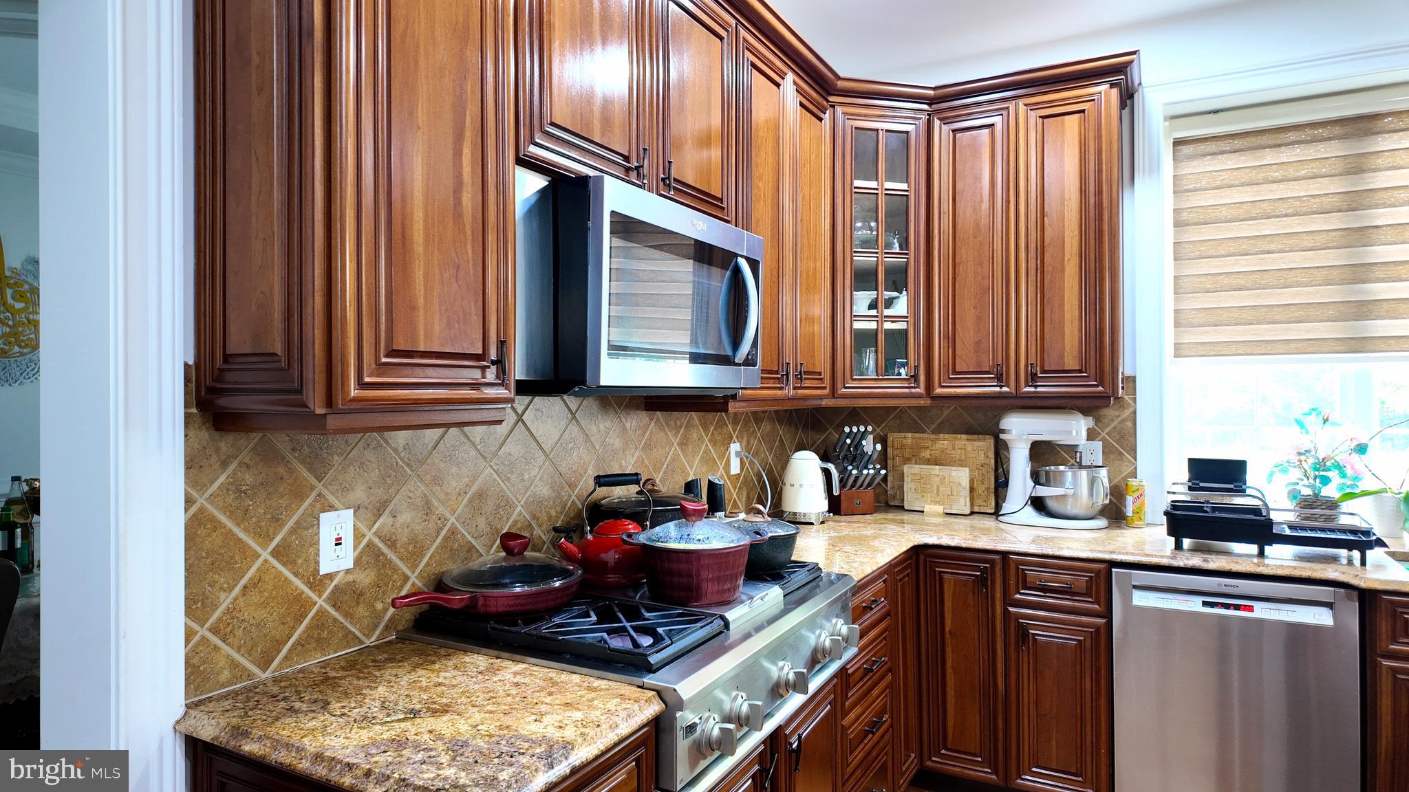 NORTHAMPTON HUNT - Residential
