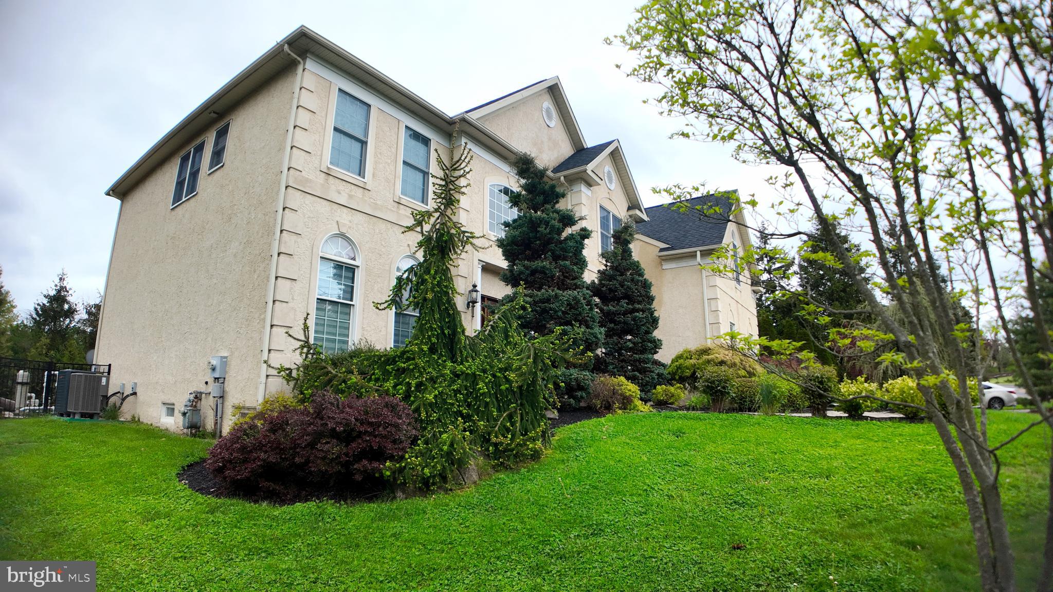NORTHAMPTON HUNT - Residential