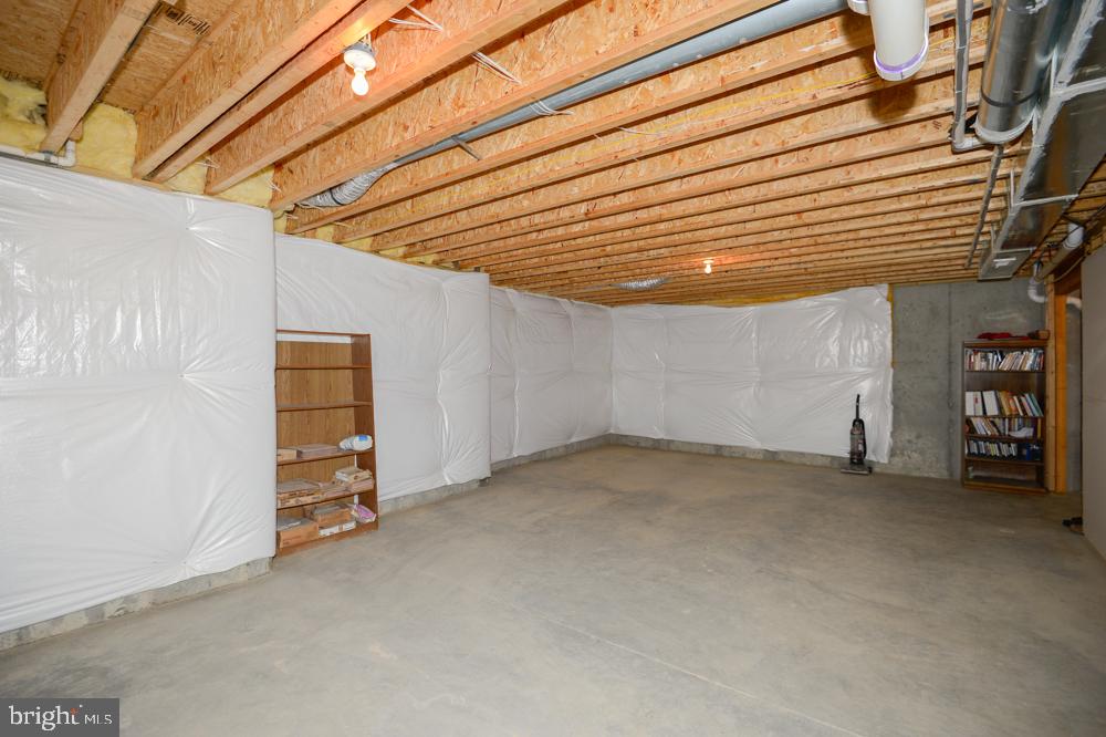 CEDAR SPRING - Residential