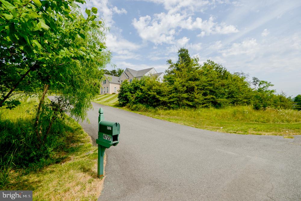 CEDAR SPRING - Residential