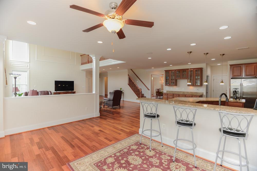 CEDAR SPRING - Residential