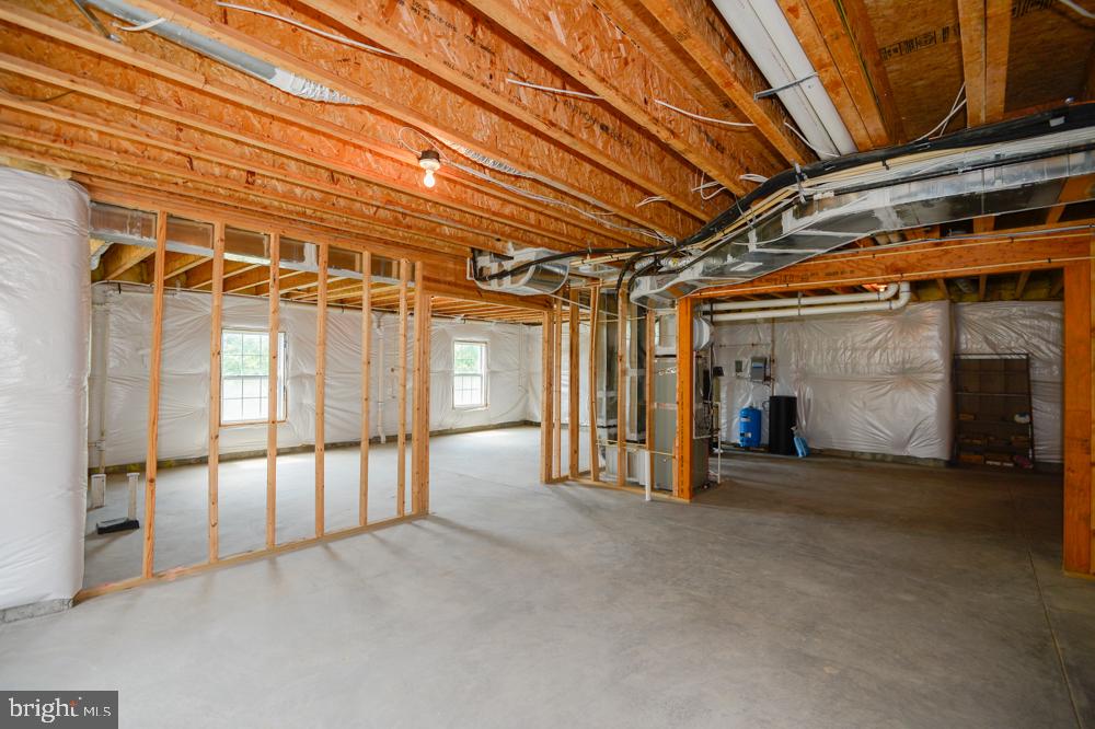 CEDAR SPRING - Residential