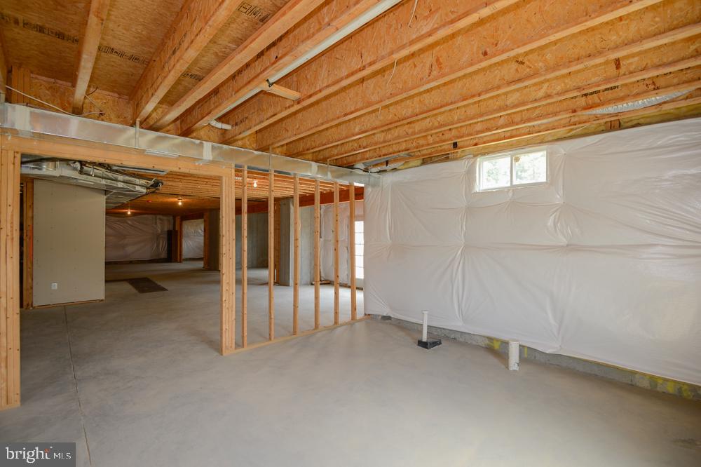 CEDAR SPRING - Residential