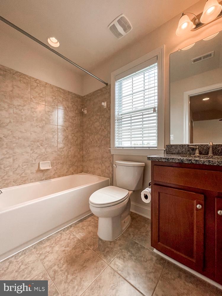 CEDAR SPRING - Residential