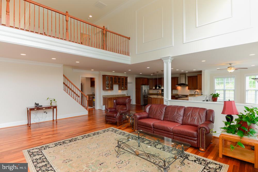 CEDAR SPRING - Residential