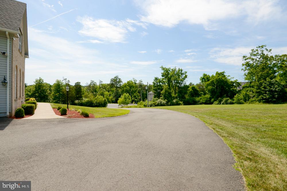 CEDAR SPRING - Residential