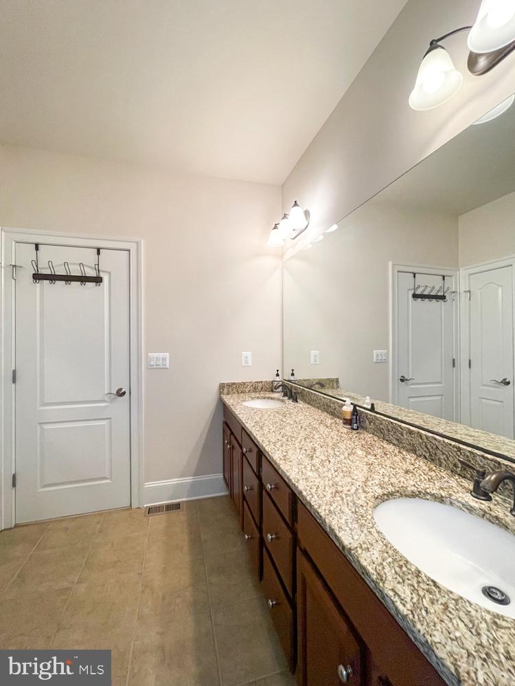 CEDAR SPRING - Residential