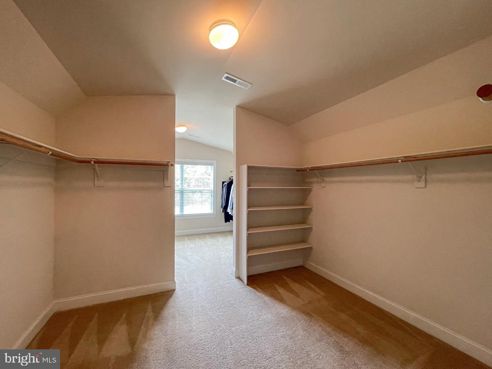 CEDAR SPRING - Residential