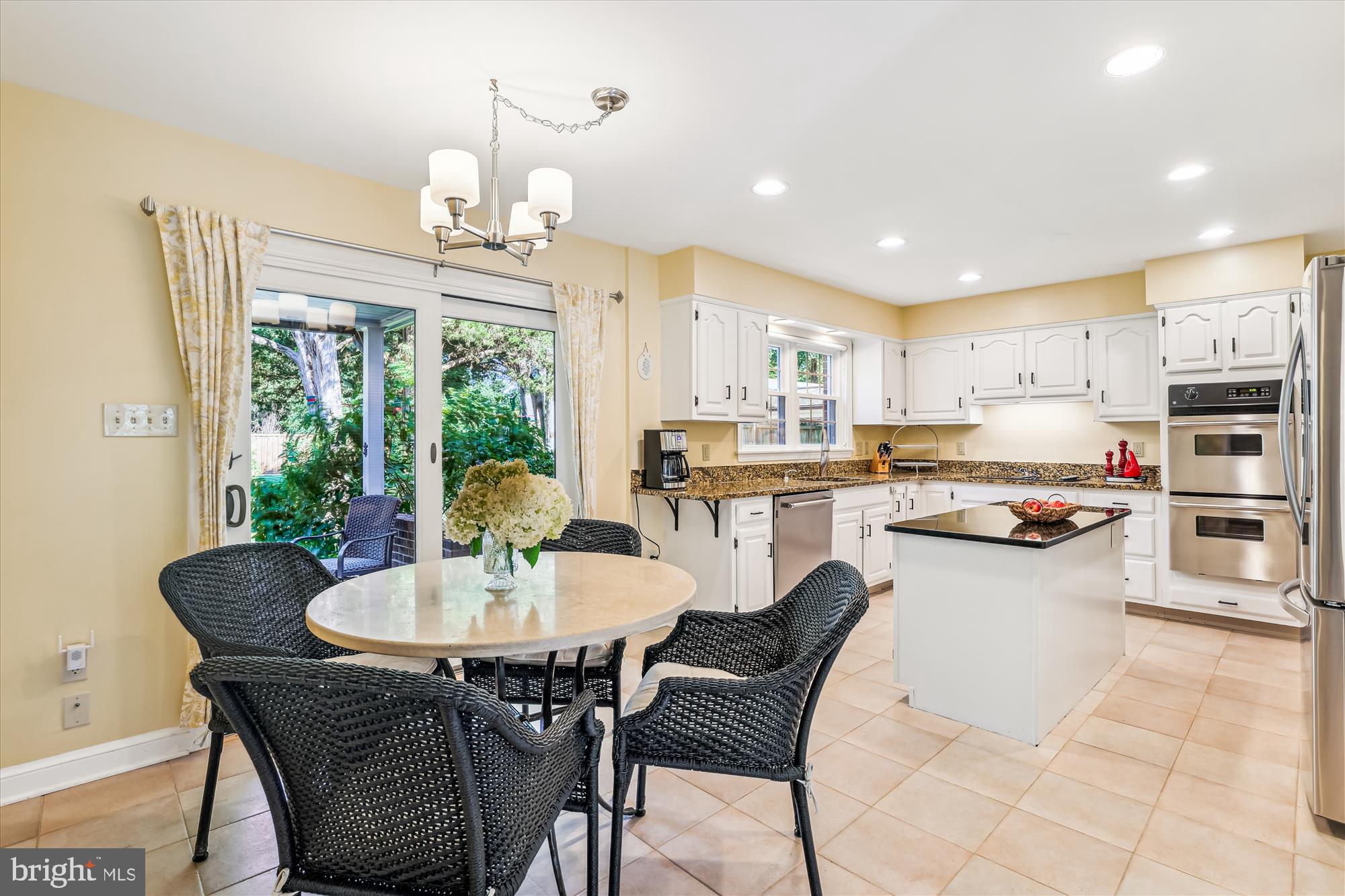 VAUXCLEUSE - Residential