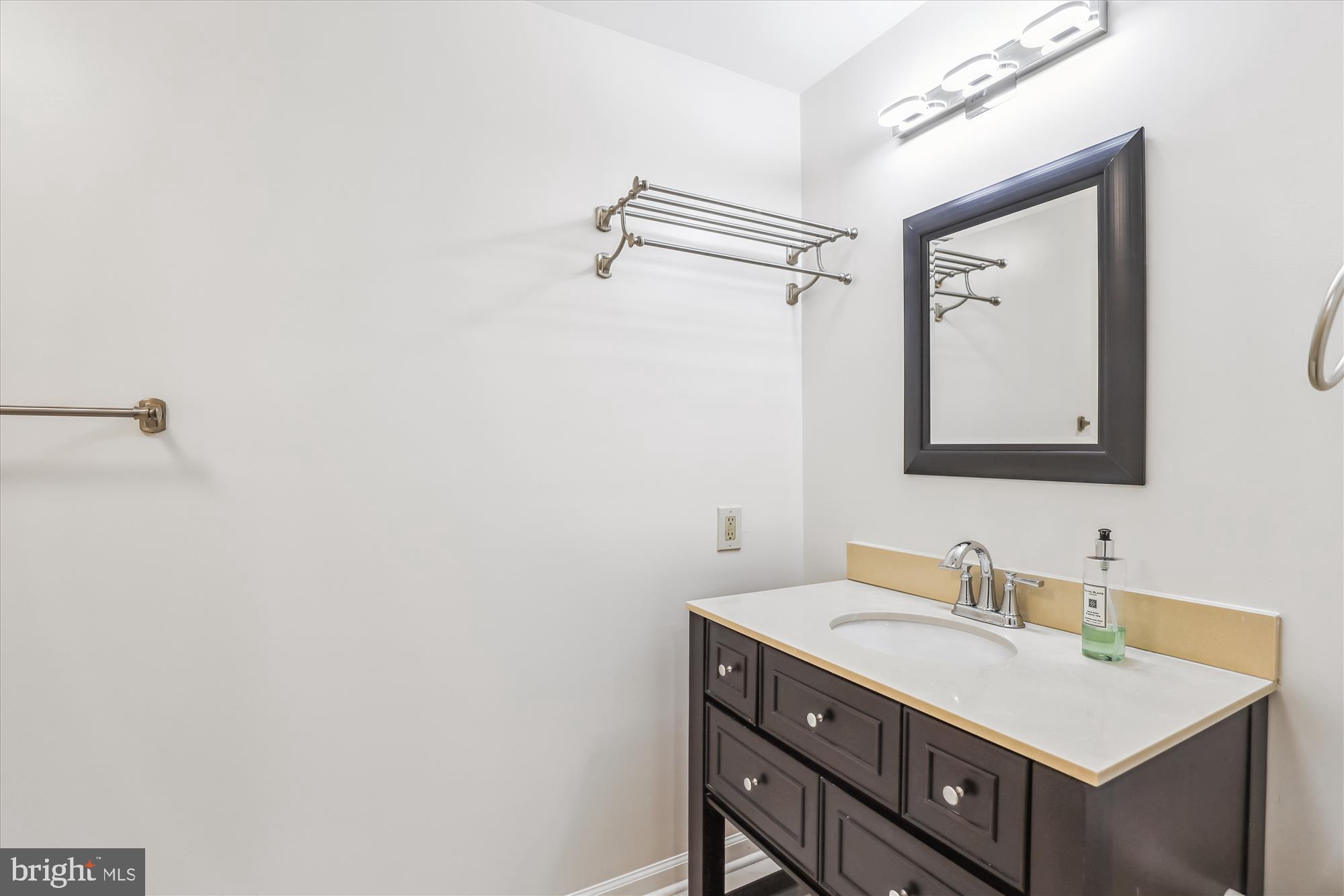 VAUXCLEUSE - Residential