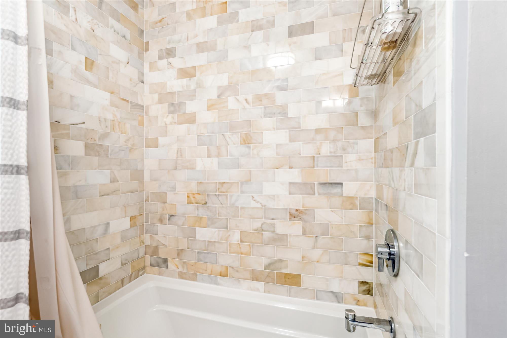 VAUXCLEUSE - Residential