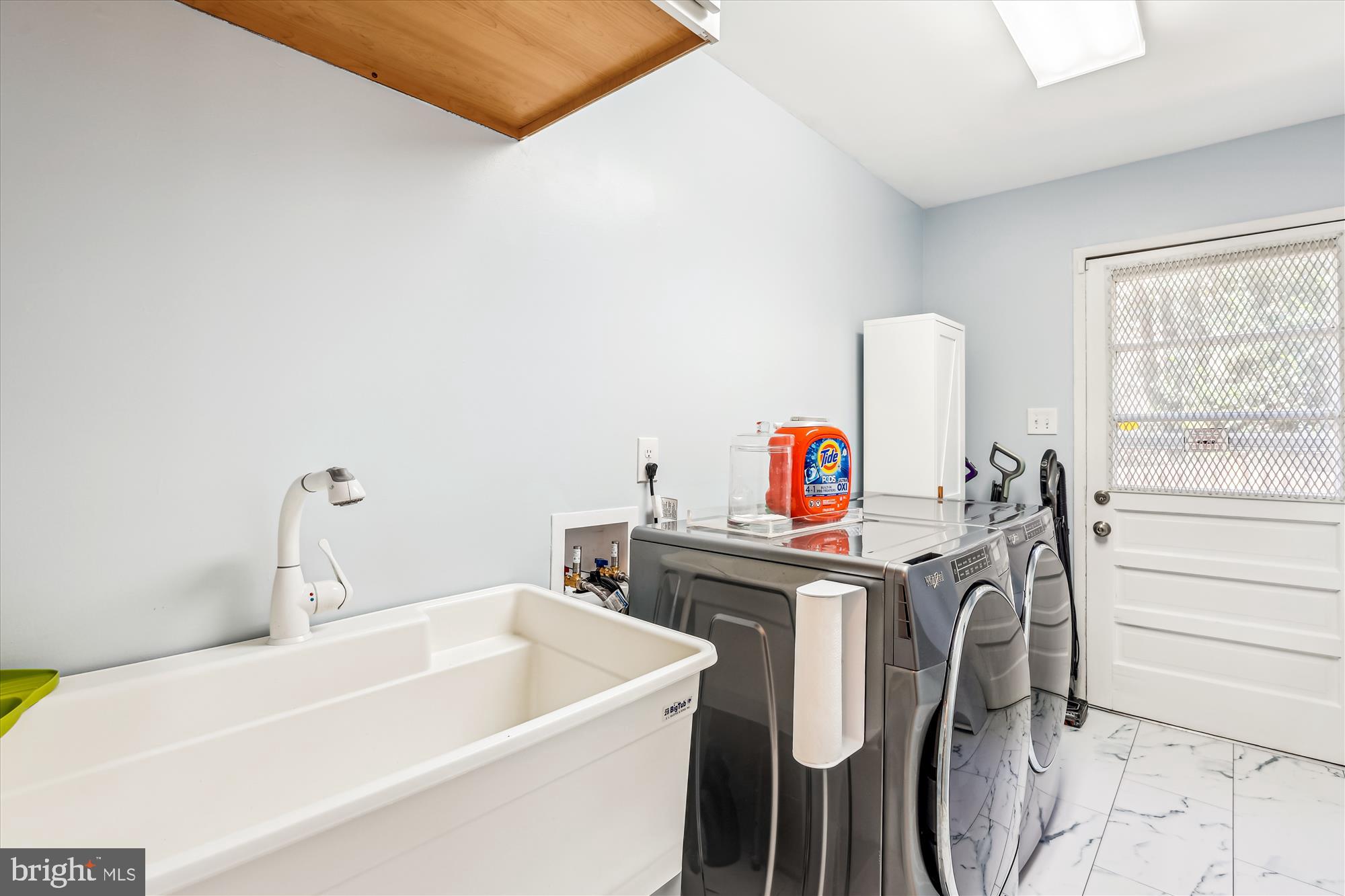 VAUXCLEUSE - Residential