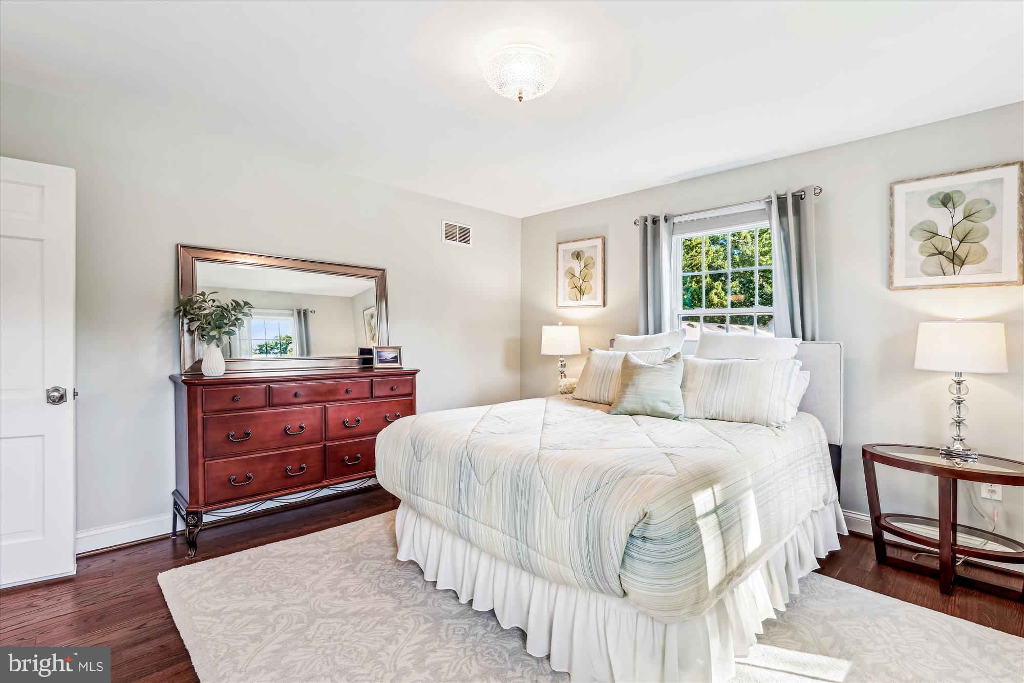 VAUXCLEUSE - Residential