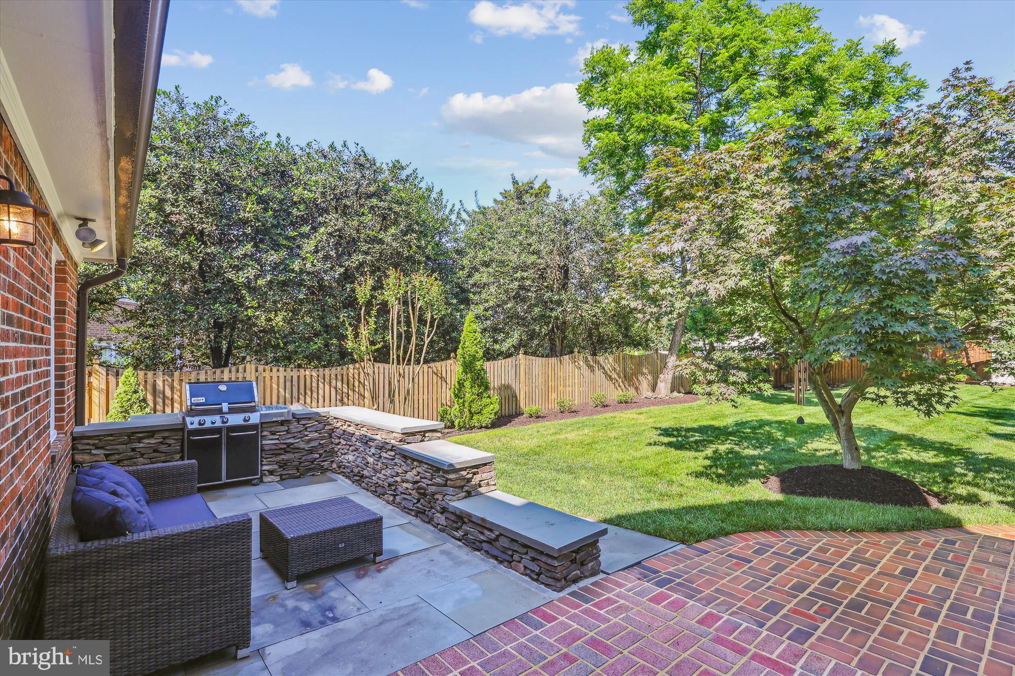 VAUXCLEUSE - Residential