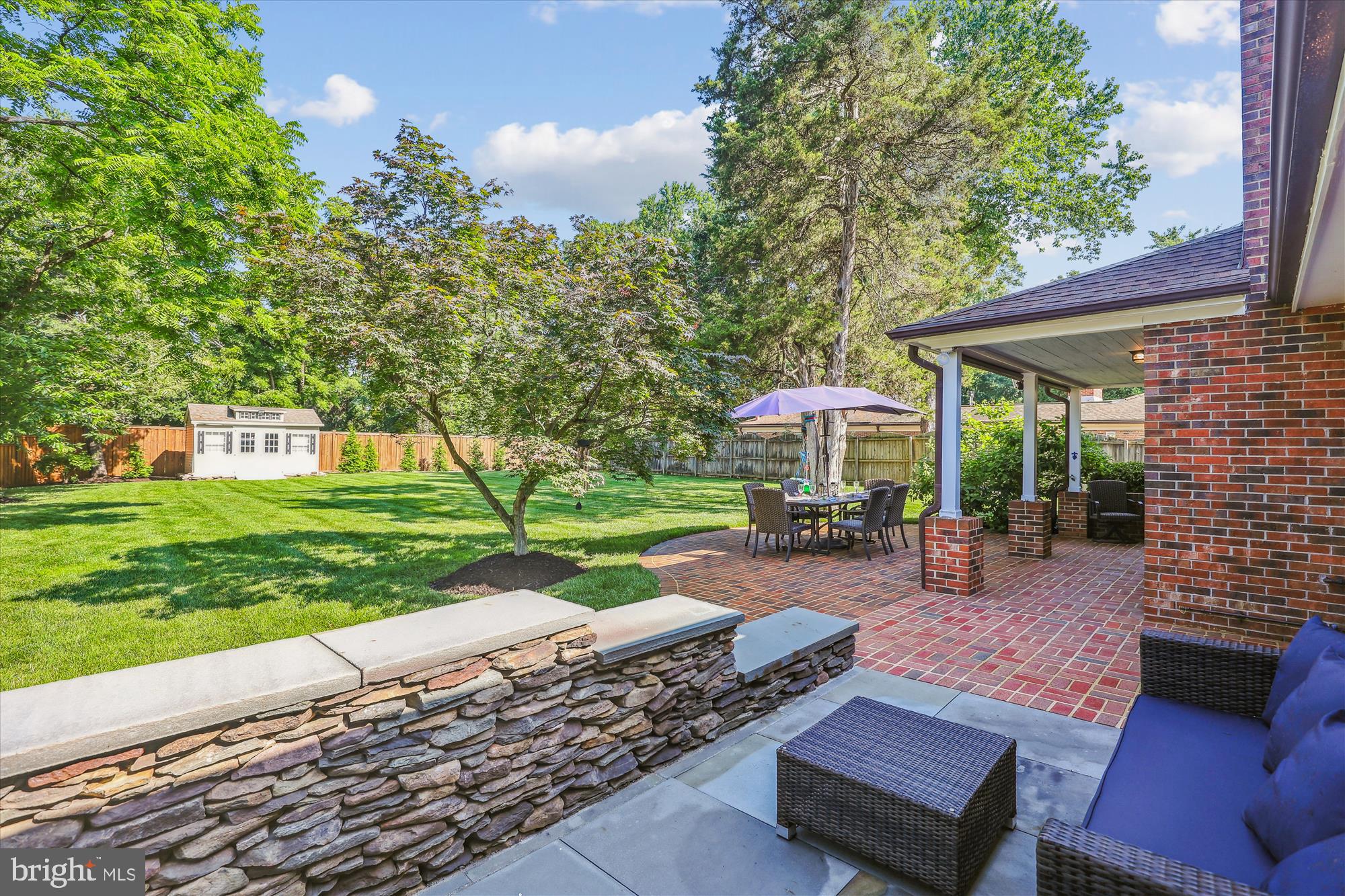 VAUXCLEUSE - Residential