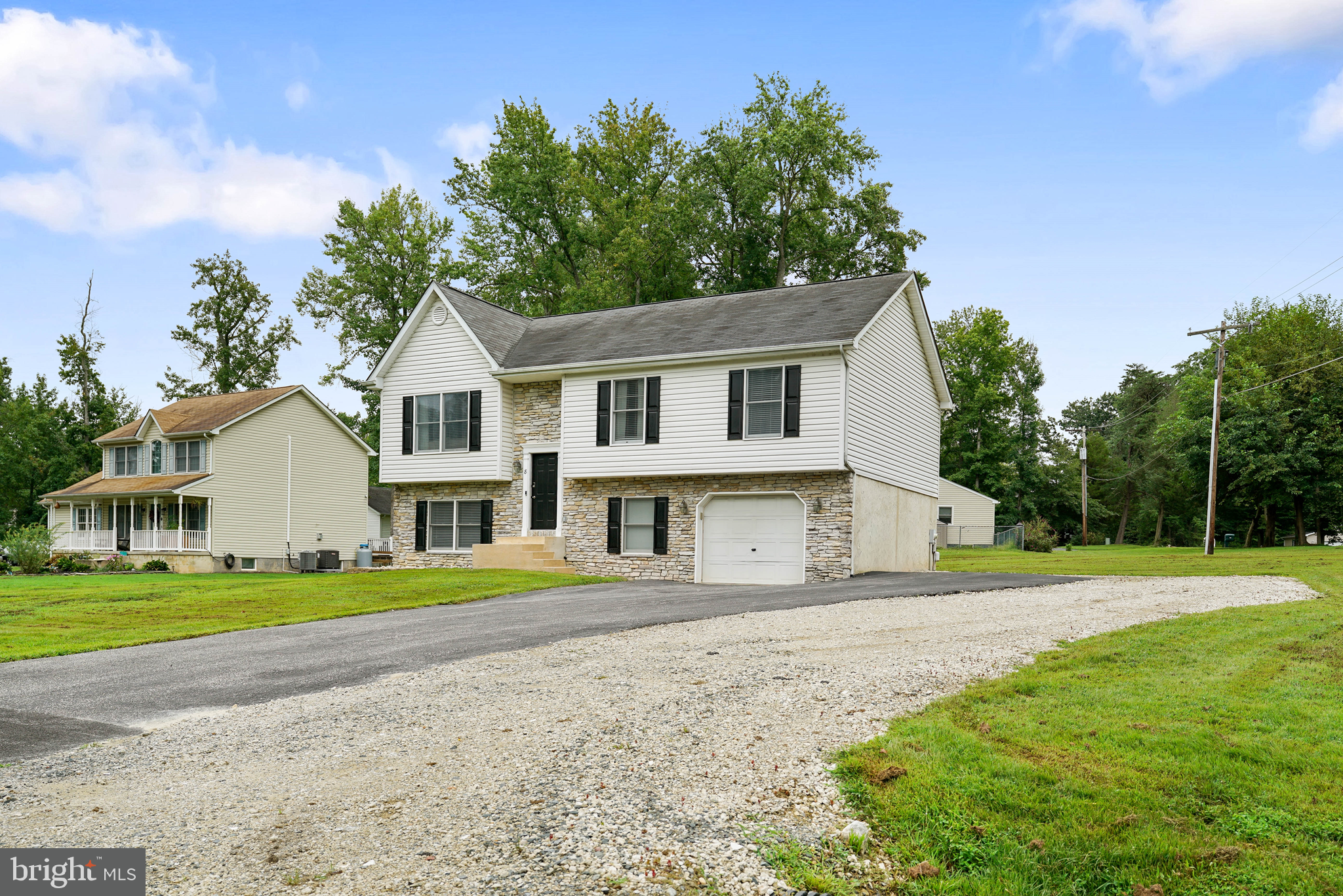 8 WOODSIDE DRIVE