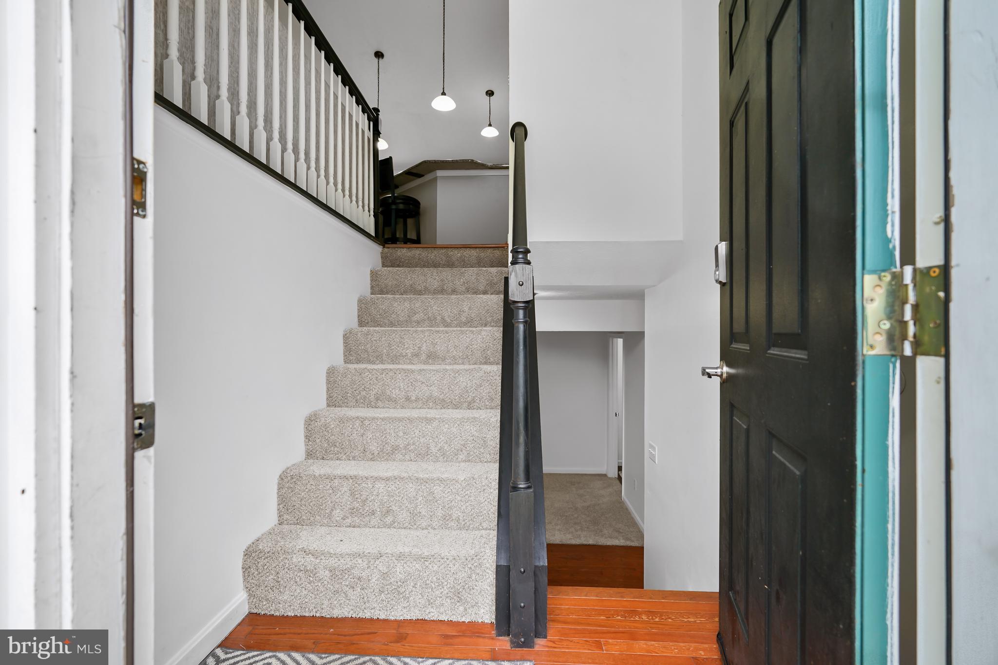 8 WOODSIDE DRIVE