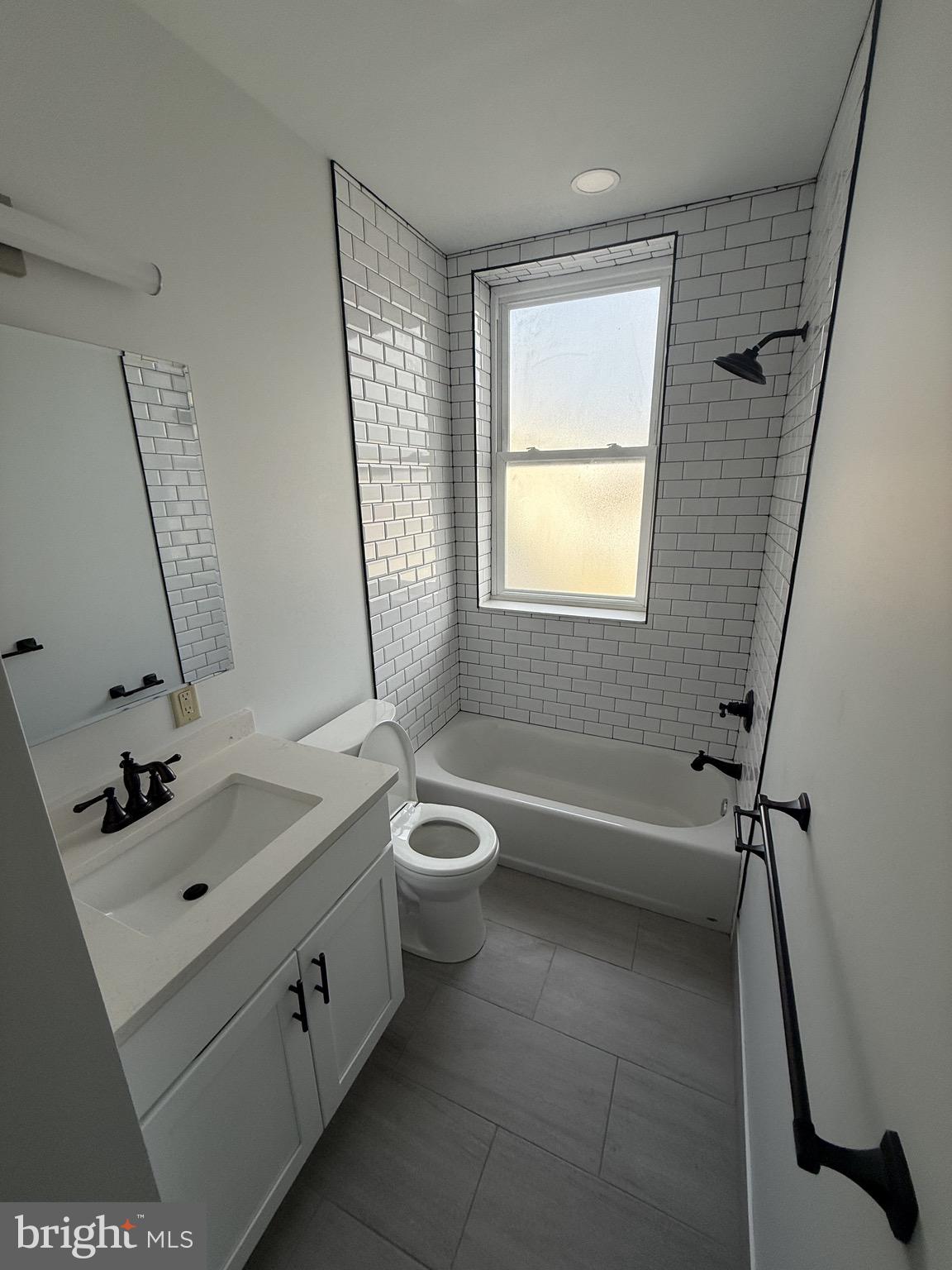 2513 FRANKFORD AVENUE 4