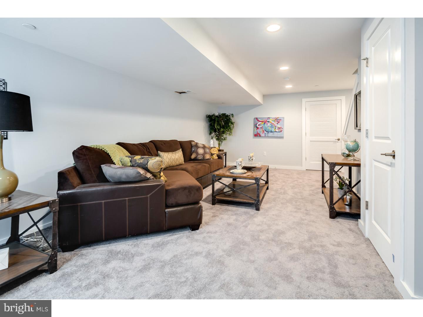 PORT RICHMOND - Residential