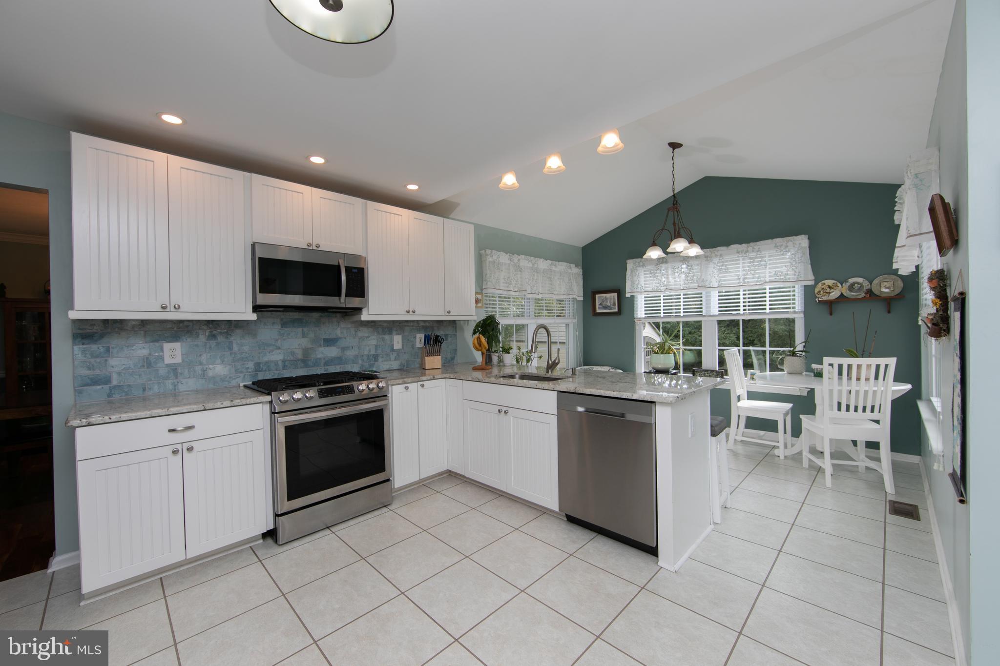 CARRIAGE HILL - Residential