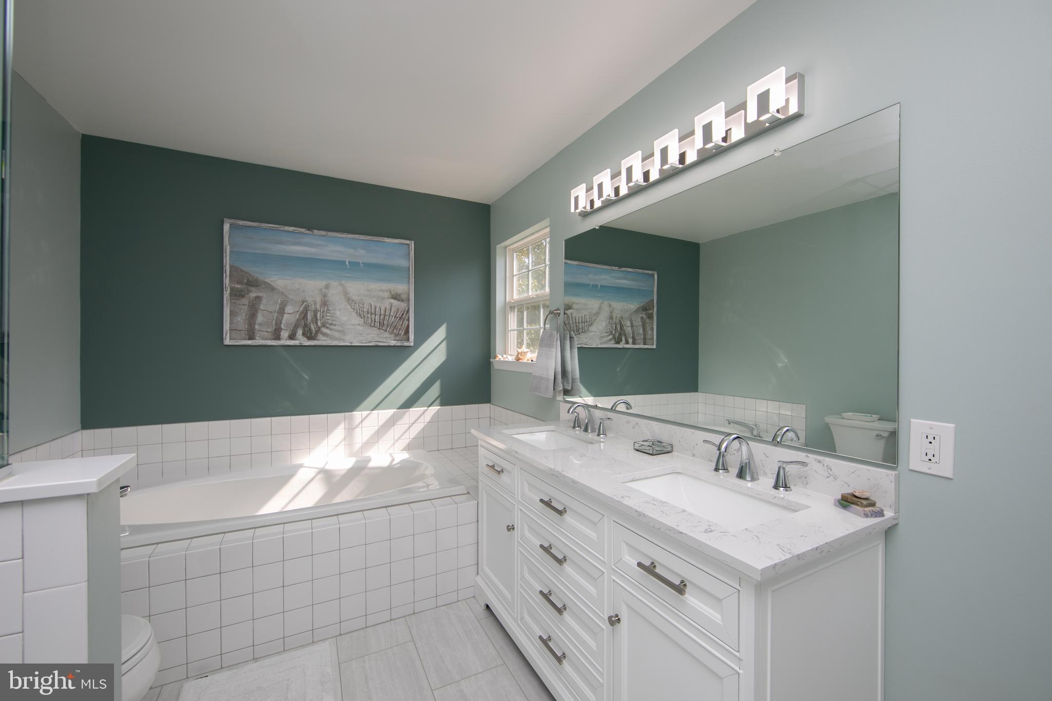 CARRIAGE HILL - Residential