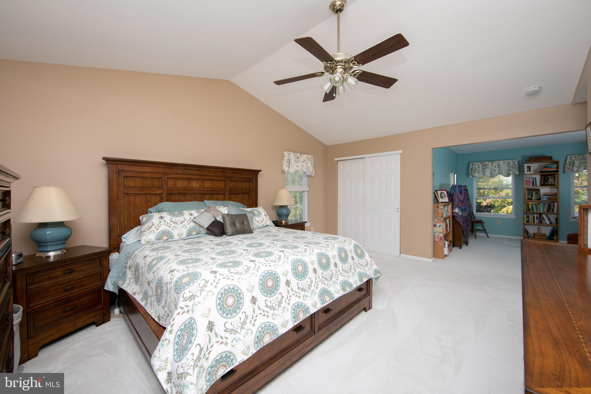 CARRIAGE HILL - Residential