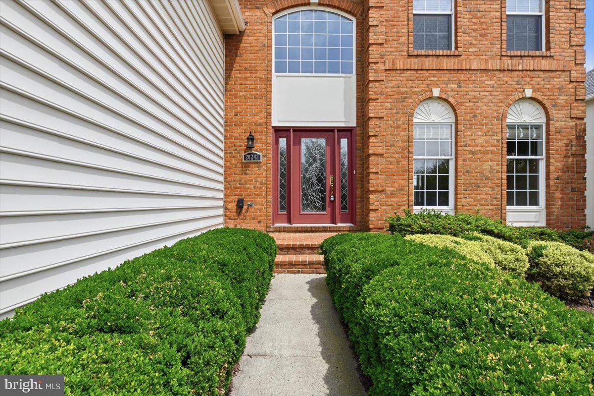 20242 HIDDEN CREEK COURT