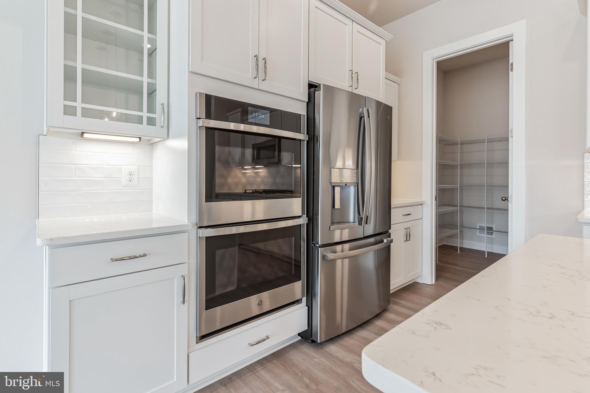 TOWER HILL - Residential