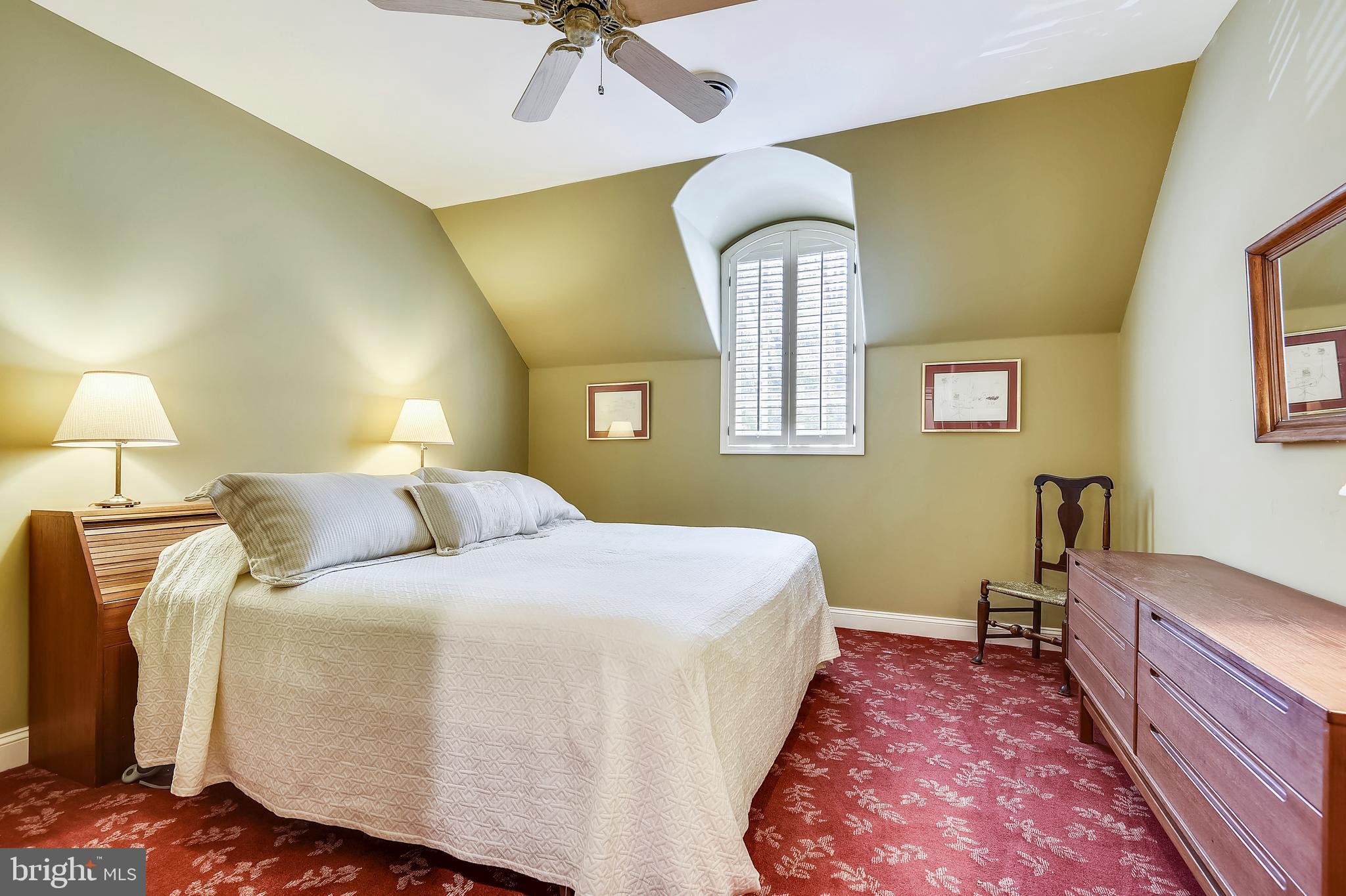 IVEY TRACE - Residential