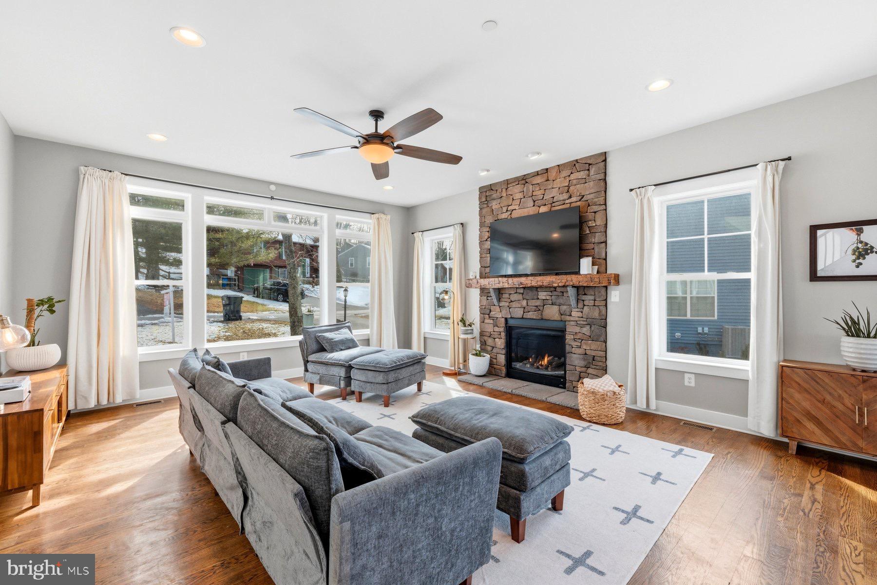 PINEHURST - Residential