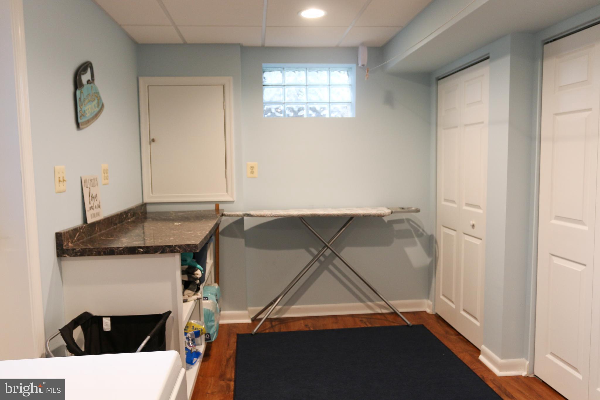 CHATHAM MEWS - Residential