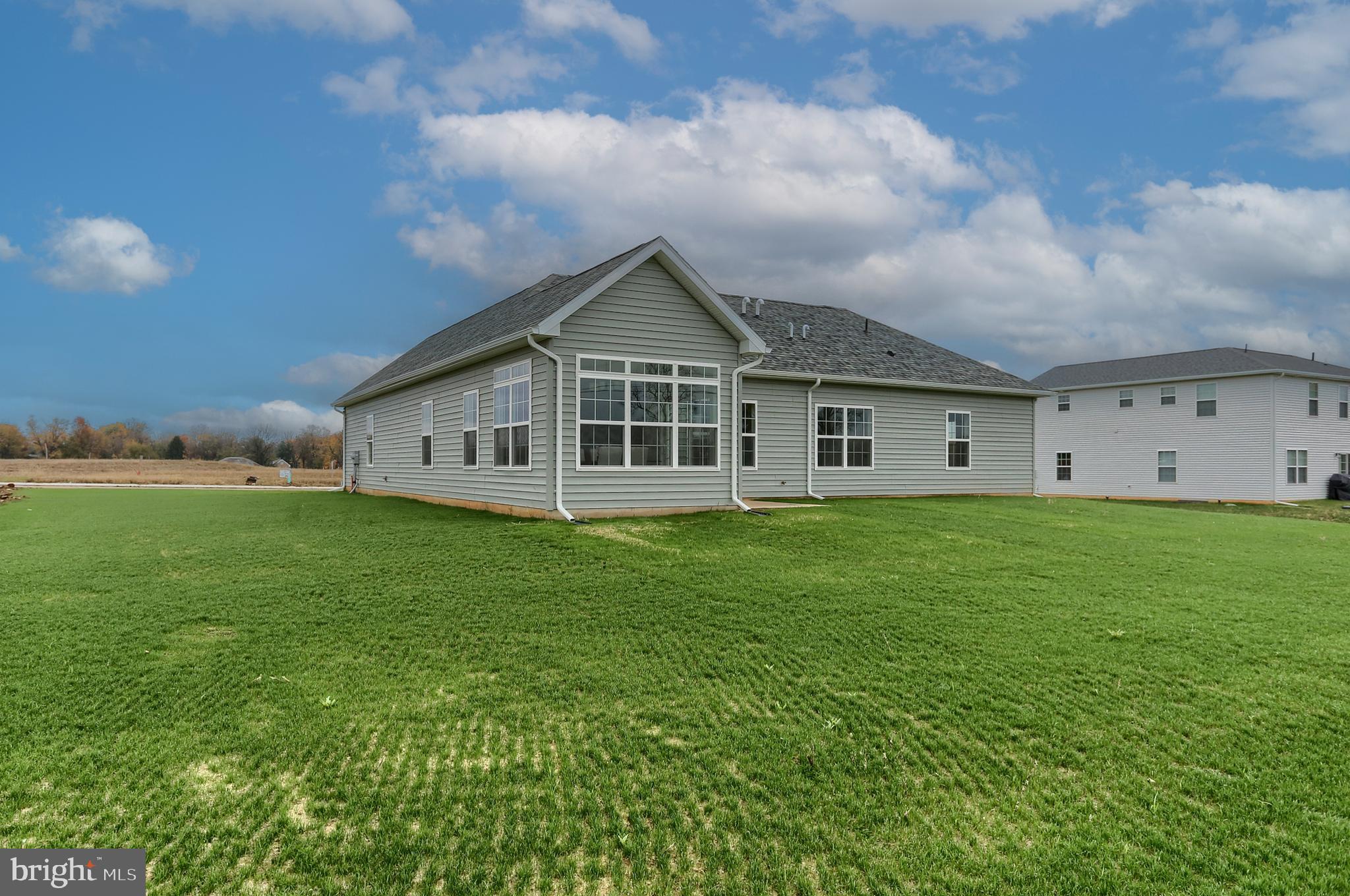 MEADOW LANE FARMS - Residential