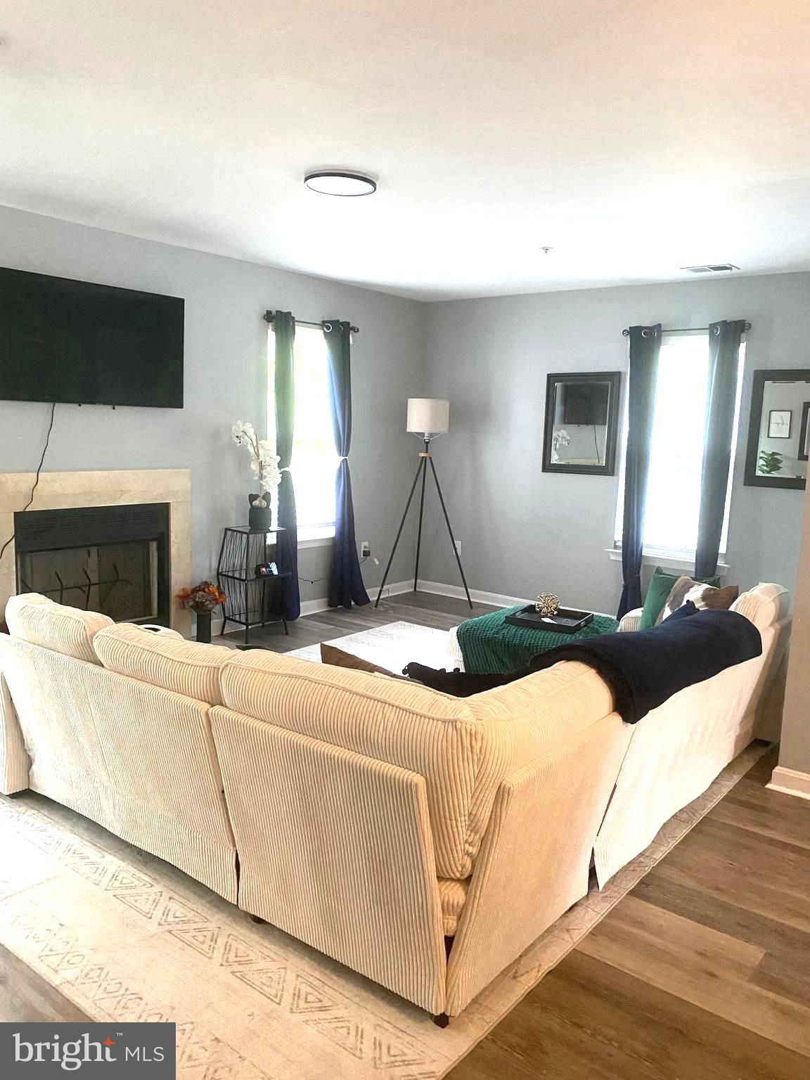 4108 APPLE LEAF WAY 5