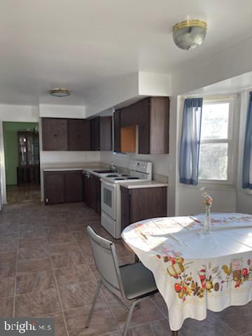 PERRY HALL VILLAGE - Residential