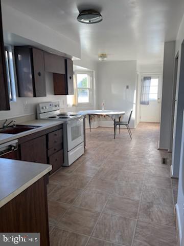 PERRY HALL VILLAGE - Residential