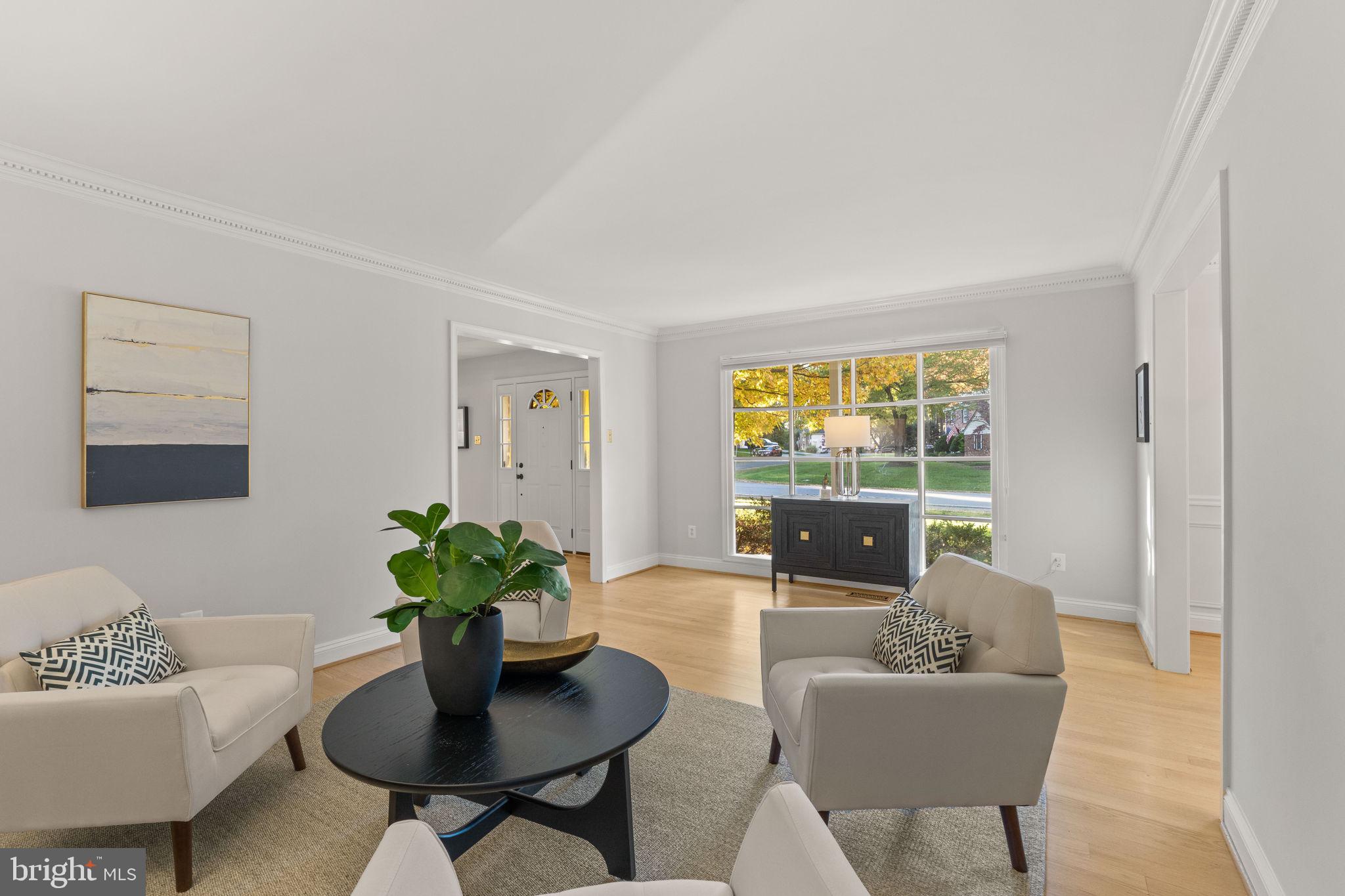 LANGLEY OAKS - Residential