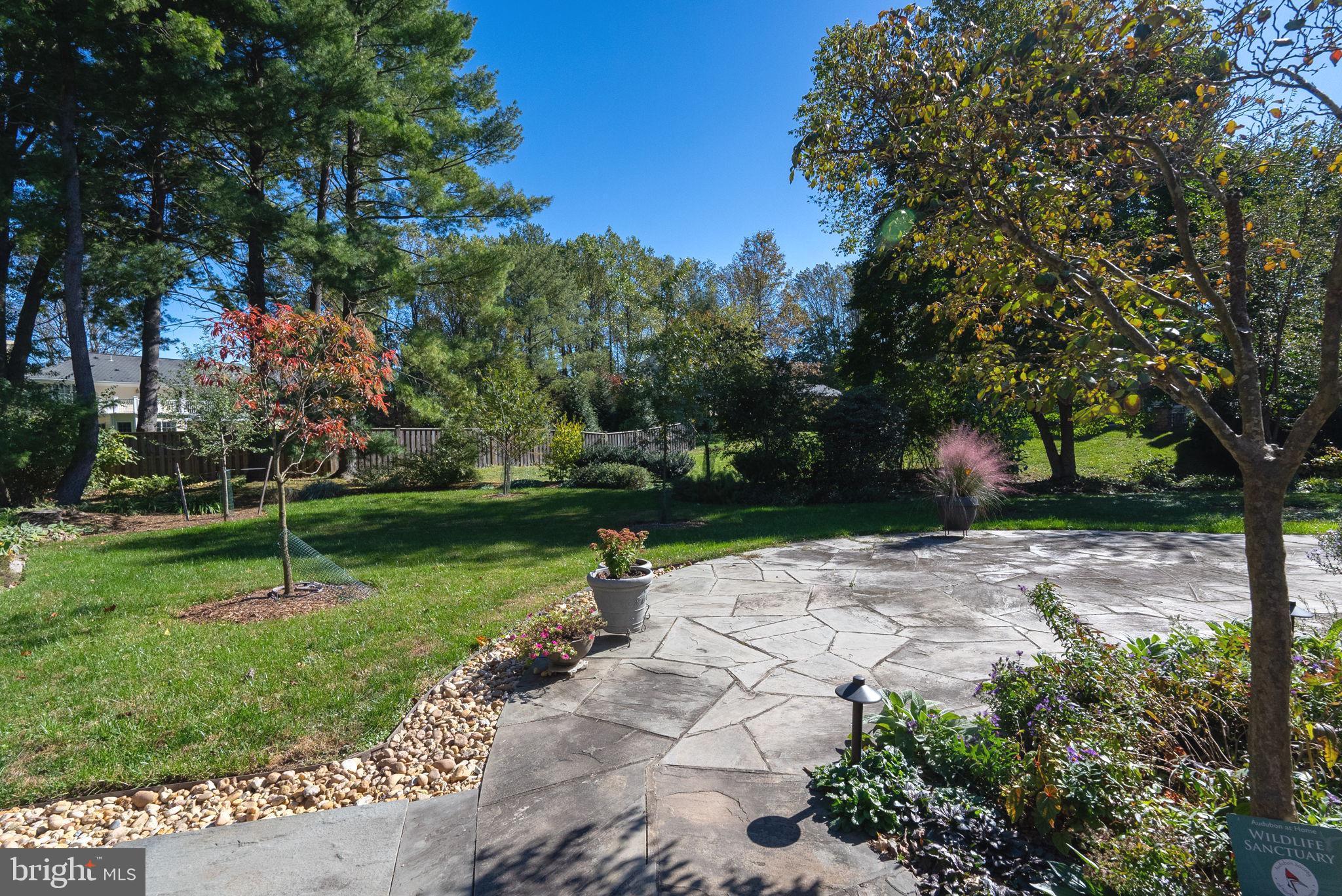 LANGLEY OAKS - Residential