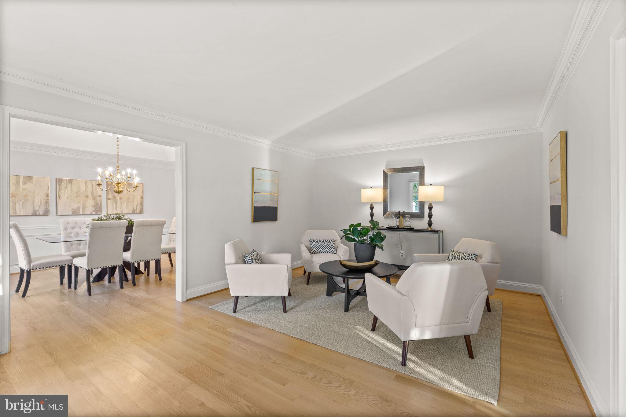 LANGLEY OAKS - Residential