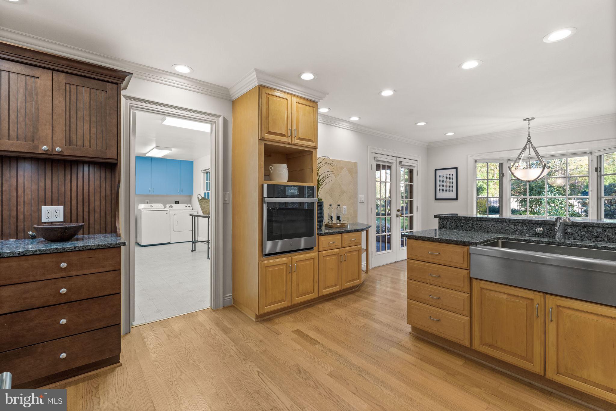 LANGLEY OAKS - Residential