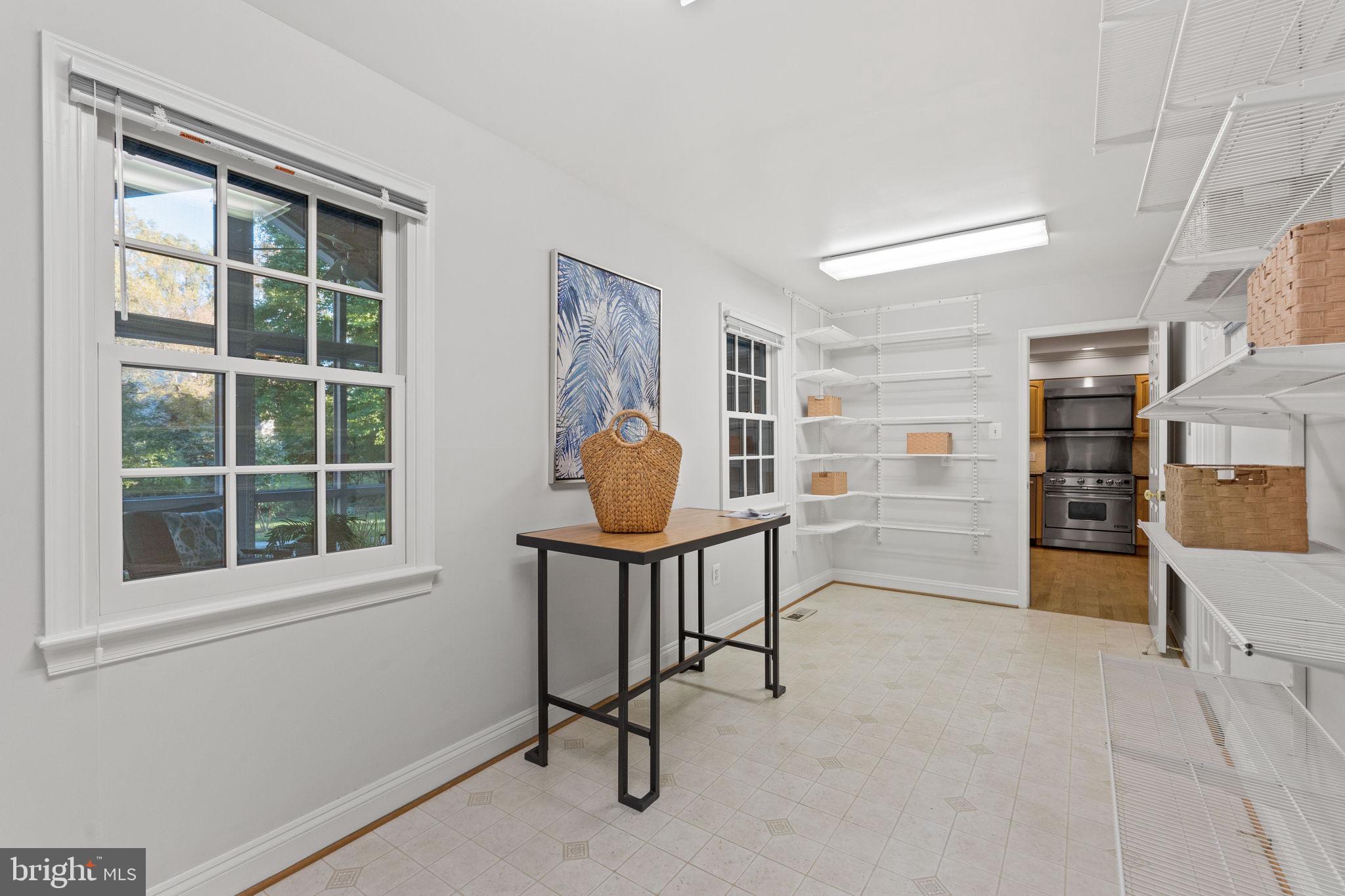 LANGLEY OAKS - Residential