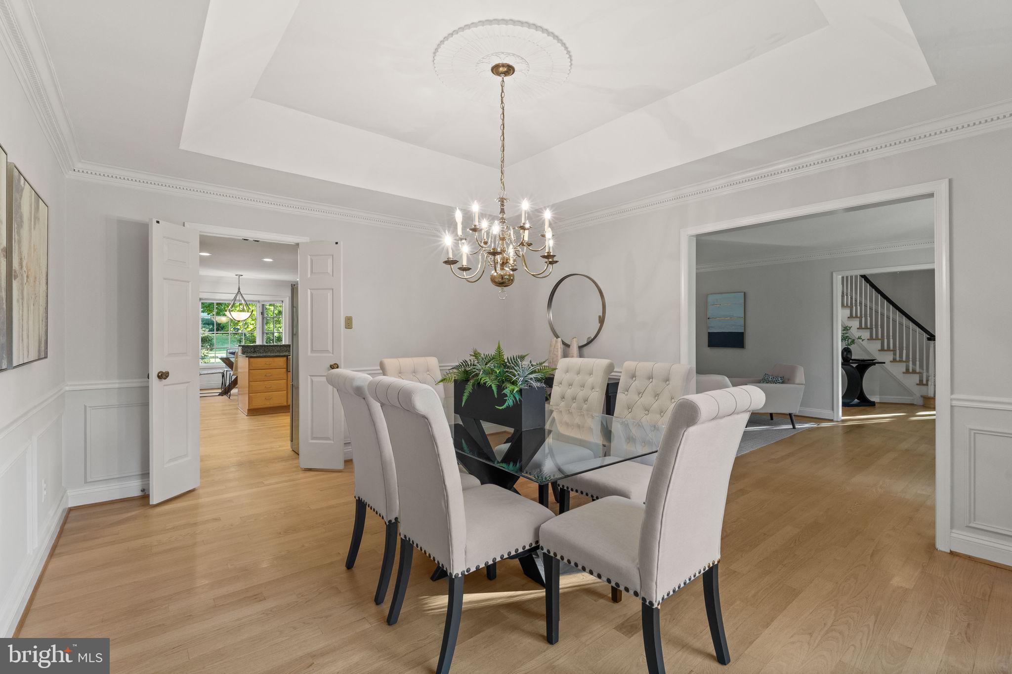 LANGLEY OAKS - Residential