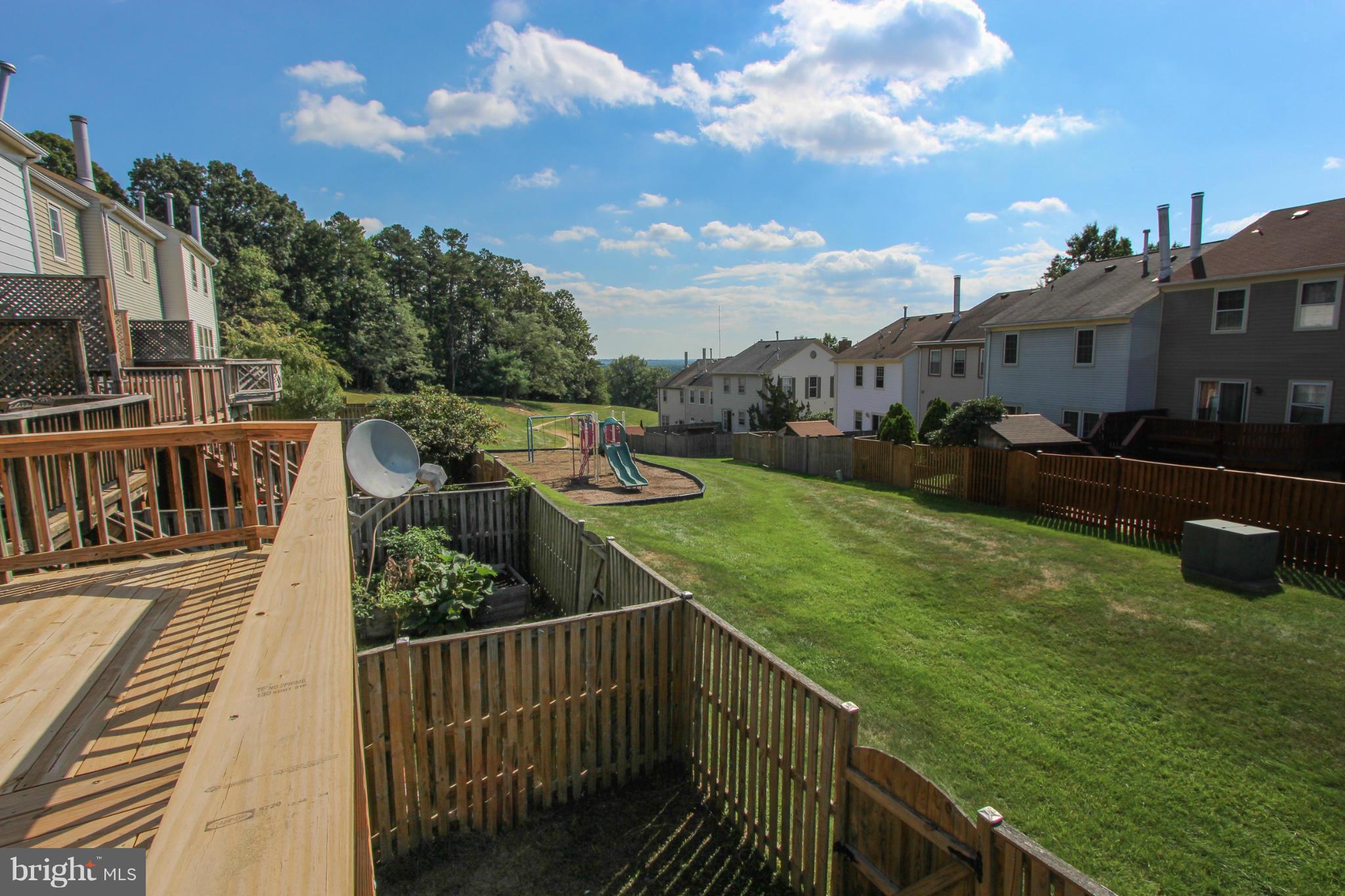 HAYFIELD VIEW - Residential