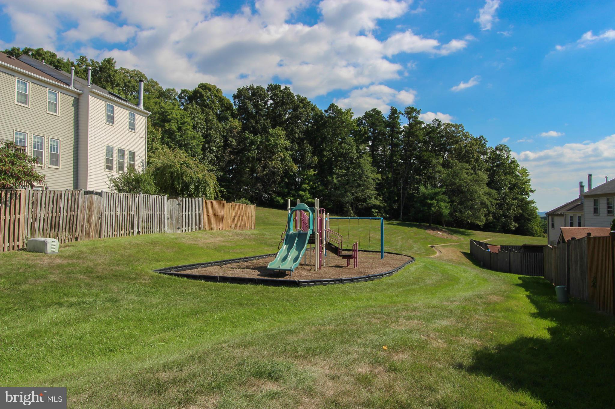 HAYFIELD VIEW - Residential