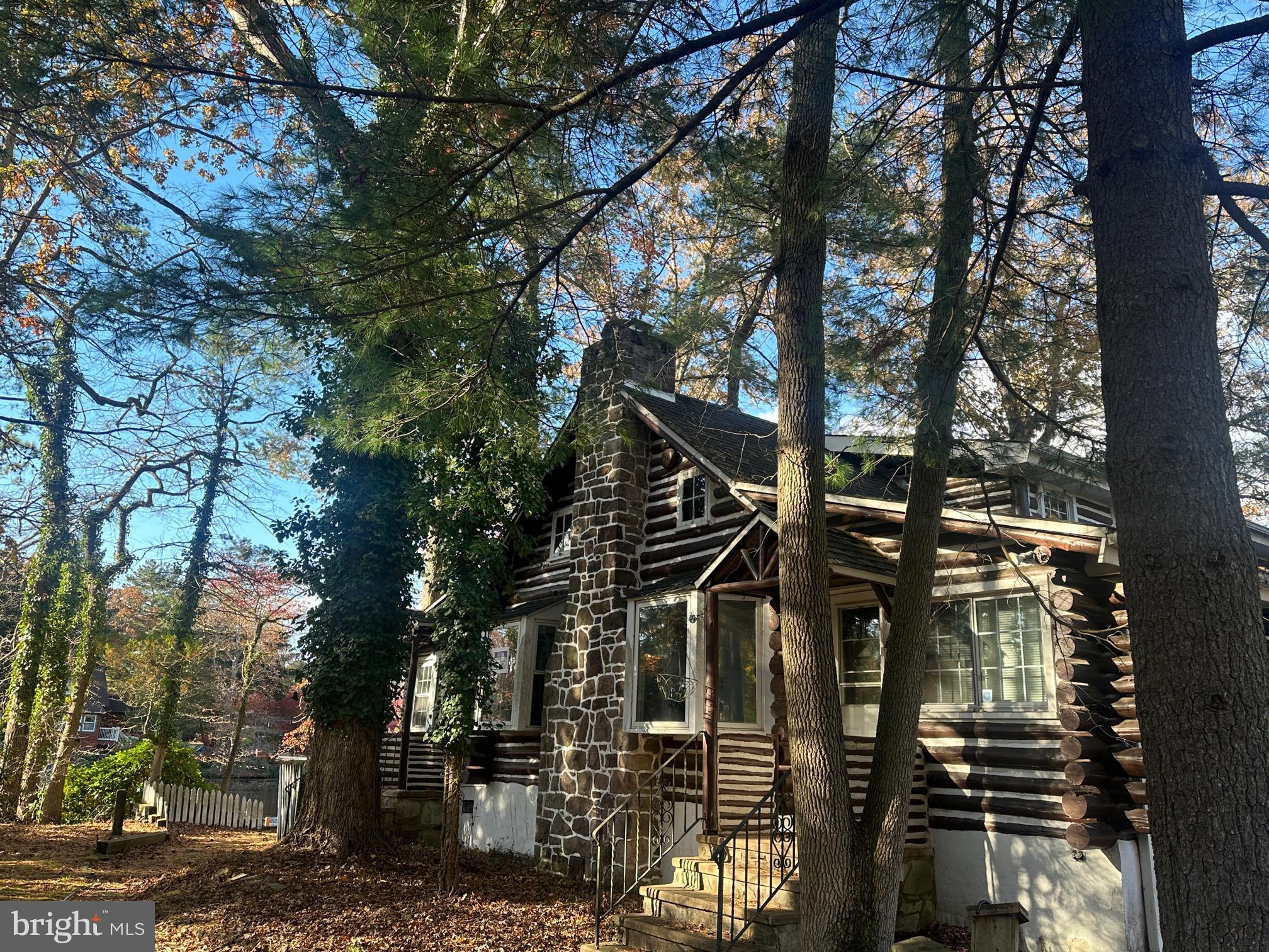 LAKE PINE - Residential