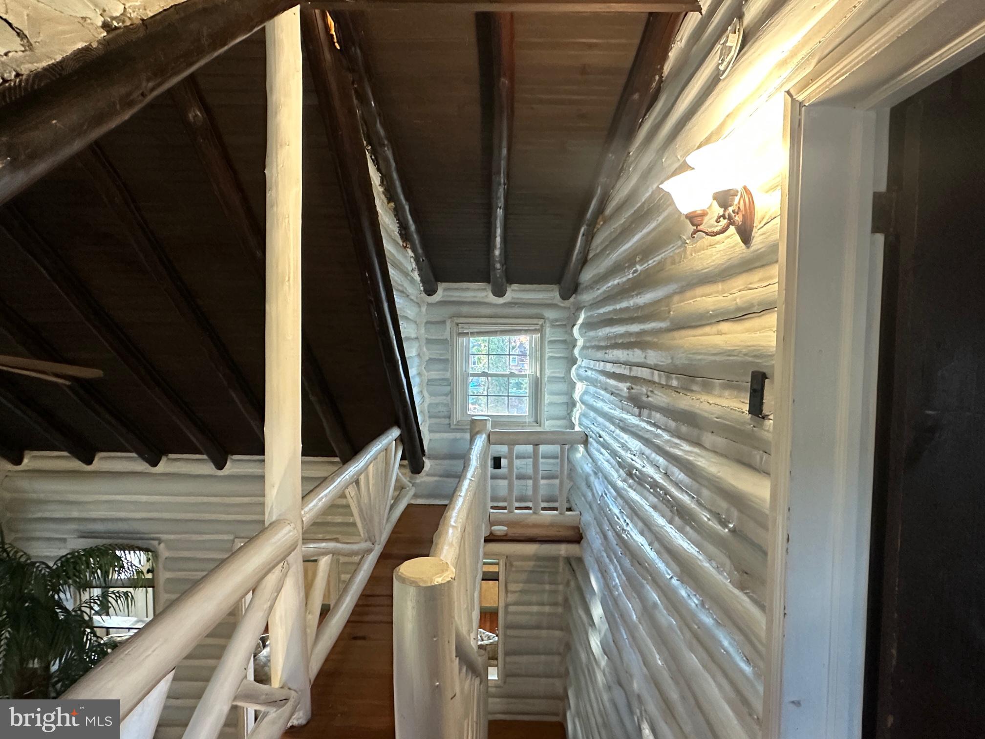 LAKE PINE - Residential