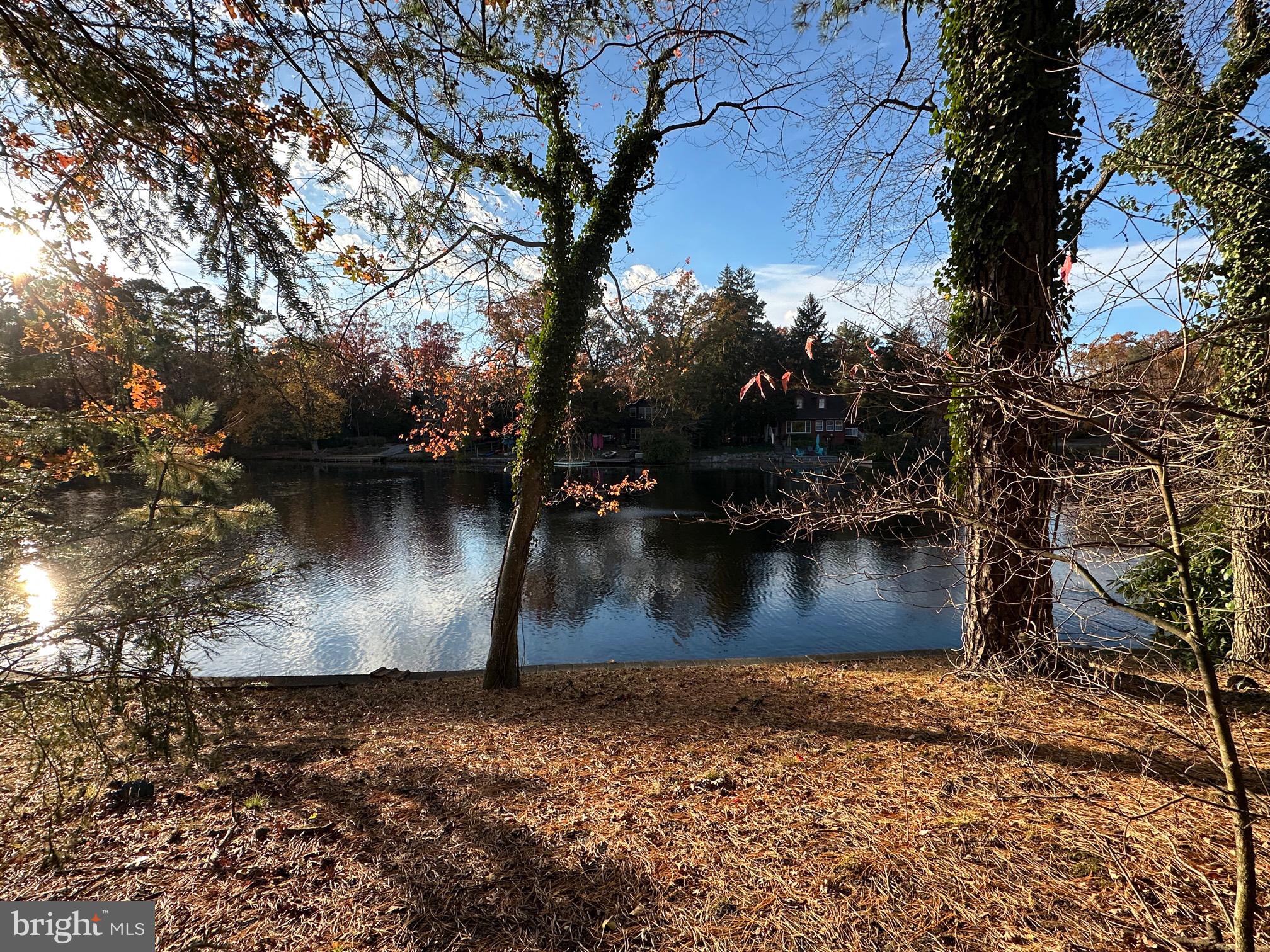 LAKE PINE - Residential