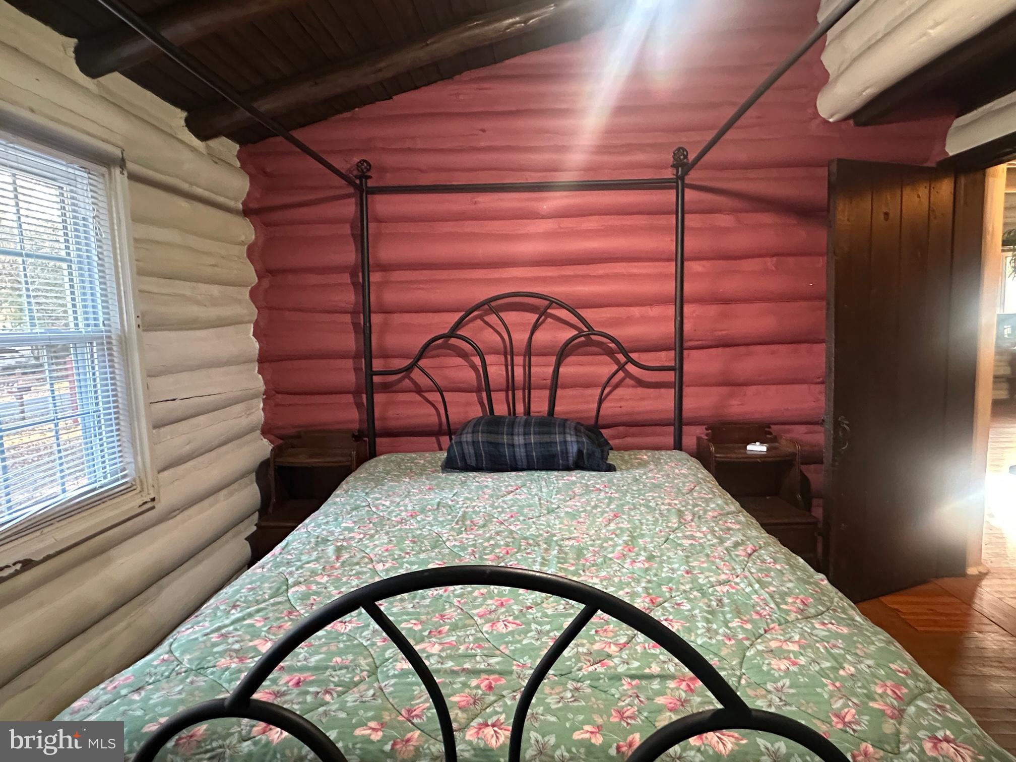 LAKE PINE - Residential