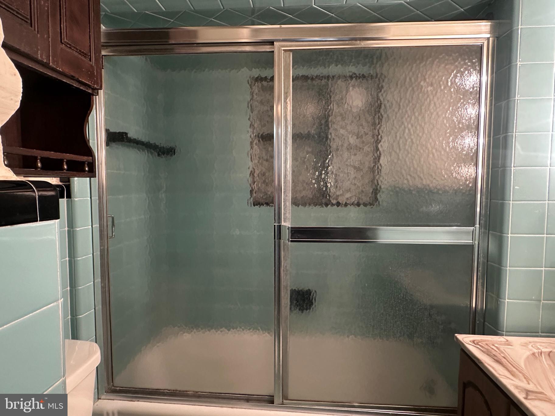 LAKE PINE - Residential