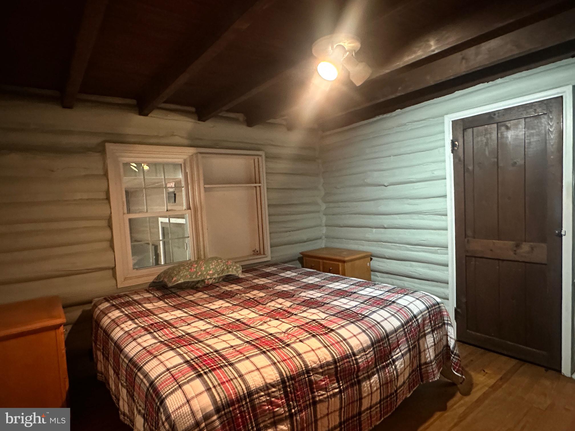 LAKE PINE - Residential