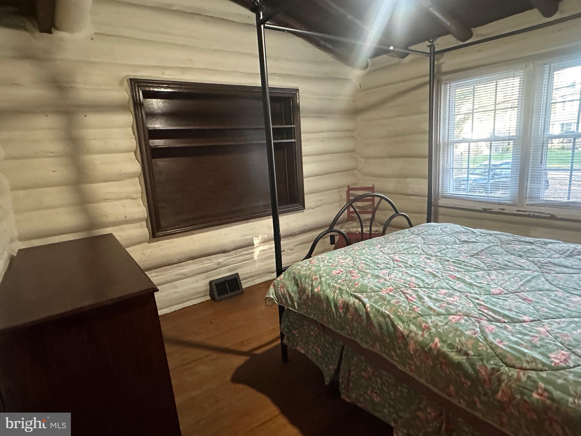 LAKE PINE - Residential